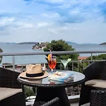 Apollon Hotel