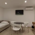 Apollon Hotel 3*