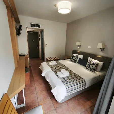 Apollon Hotel 3*
