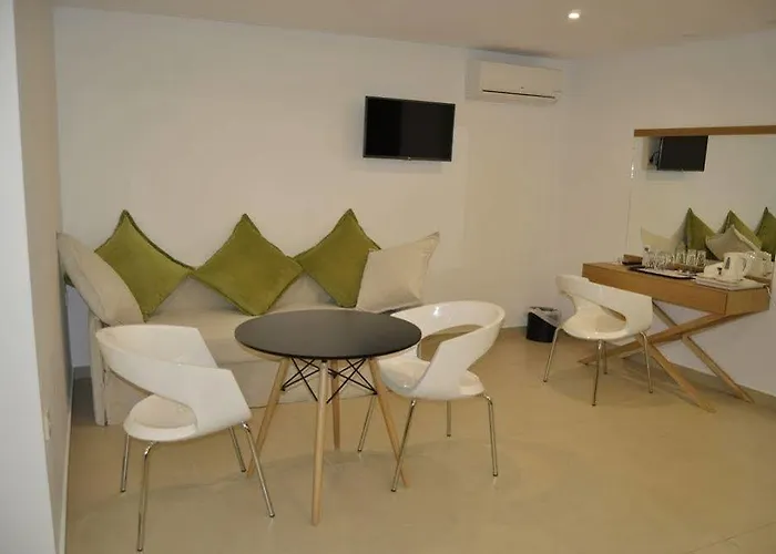 Hotel Apollon Tolón