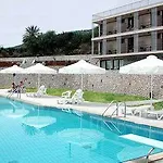 Apollon فندق