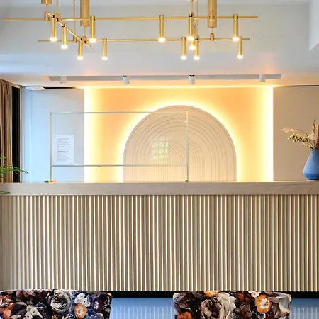 Apollon Hotel