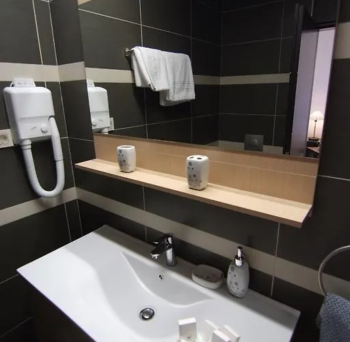 ホテル Apollon トロン