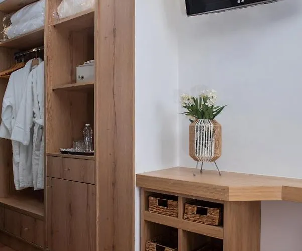 Hotel Apollon Tolón