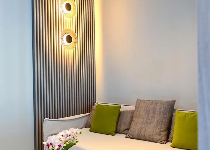 Otel Apollon Tolón