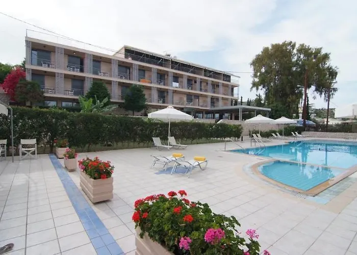 Apollon Hotel 3*