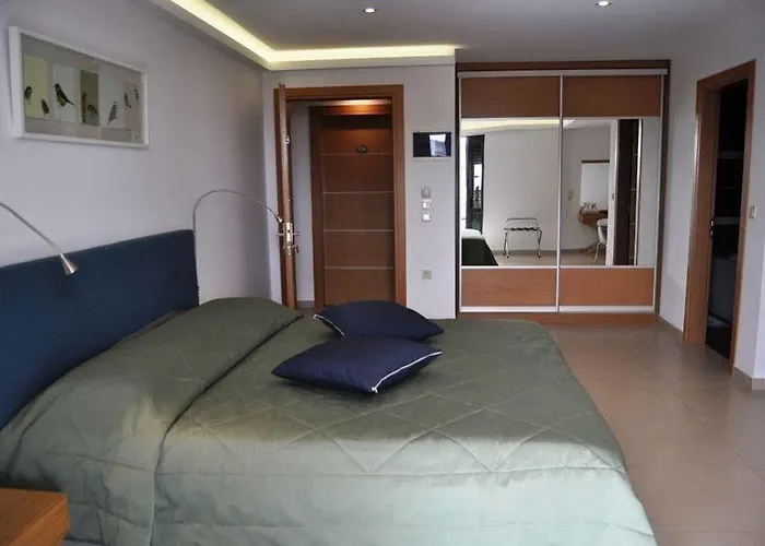Apollon Hotell 3*